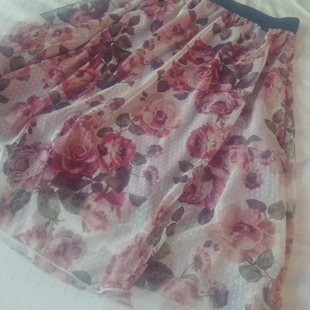 LuLaRoe Lola Skirt - Picture 2 of 4